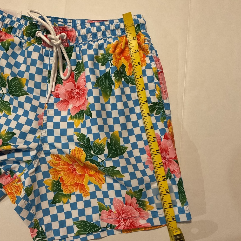 Calvin Klein Men’s Checkered Flowers Swim Trunks Shorts Multicolor - Picture 4 of 12